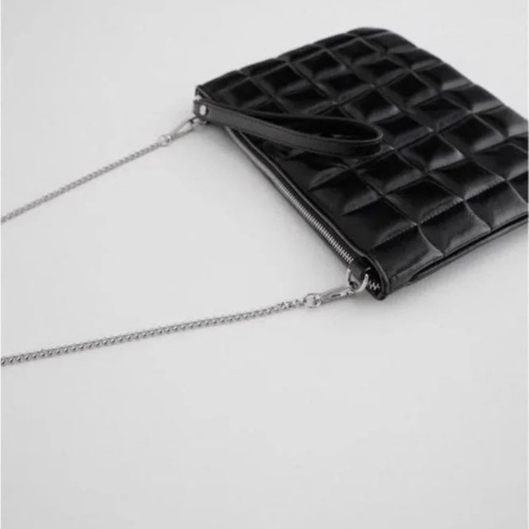 Zara NWT Black Quilted Clutch - Picture 3 of 14